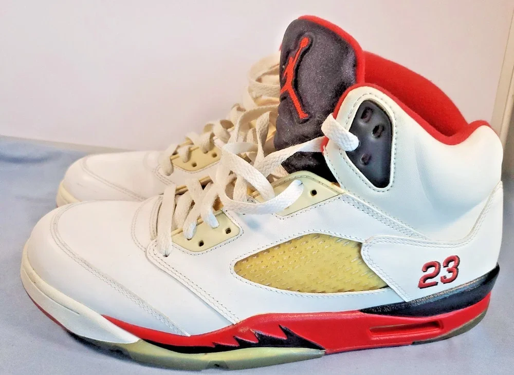 Nike Air Jordan 5 V Retro Fire Red 2013 White Black Tongue Men Size 11.5